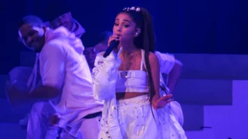 Ariana Grande fans and NBA fans: Do They Know Why They're Fighting?