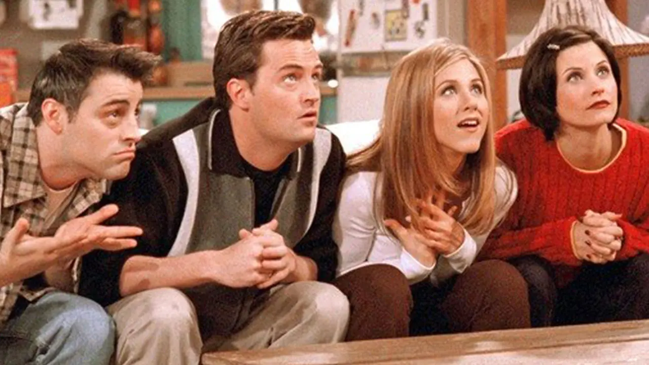 FRIENDS Reunion - Fans React To The Surprise Announcement