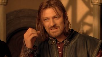 Did You Notice This In Sean Bean's Lord Of The Rings' Iconic Scene?