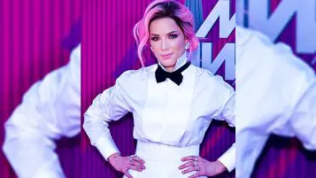 Halsey wishes Muslims Ramadan Mubarak