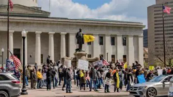 Why are Americans protesting against coronavirus lockdown?
