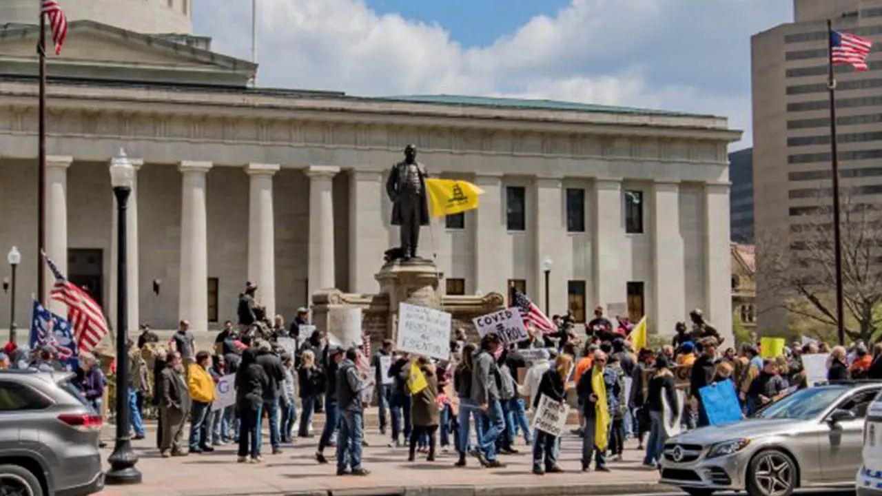 Why are Americans protesting against coronavirus lockdown?