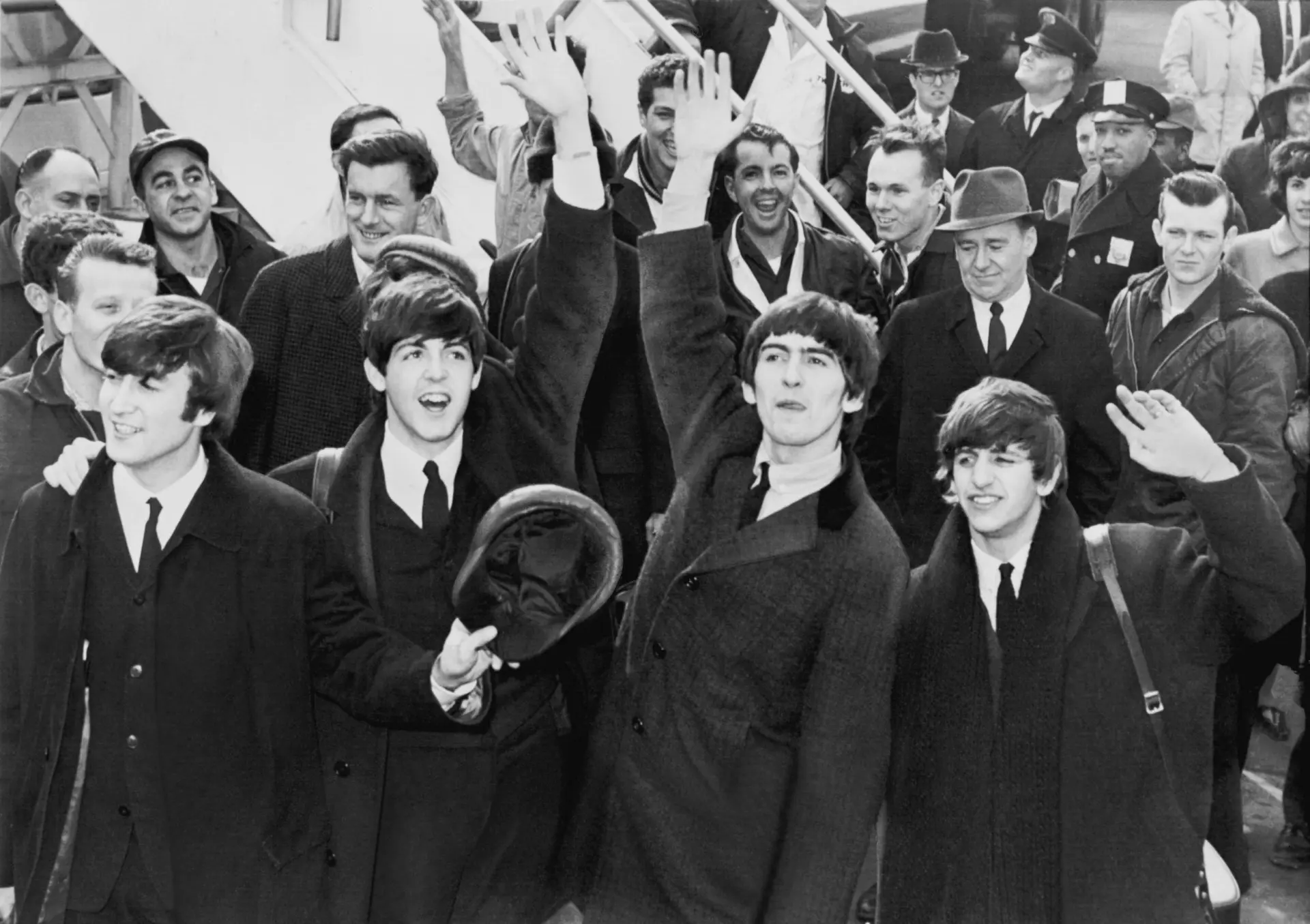 When Elvis Presley Tried To Get The Beatles Banned 2 When Elvis Presley Tried To Get The Beatles Banned 2