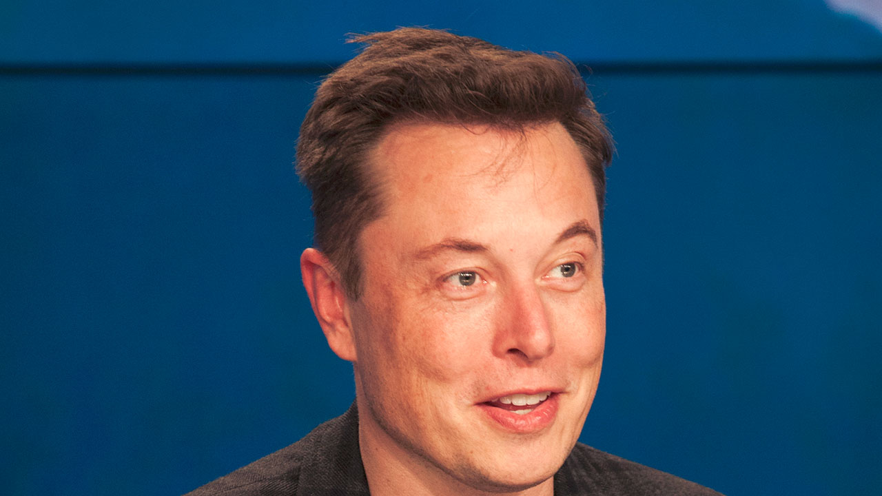 Elon Musk & Grimes Can't Actually Name Their Kid X Æ A-12