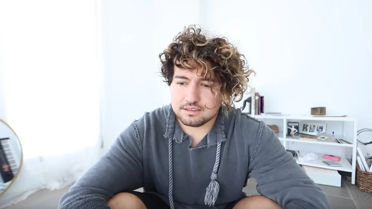 JC Caylen pays tribute to Corey La Barrie