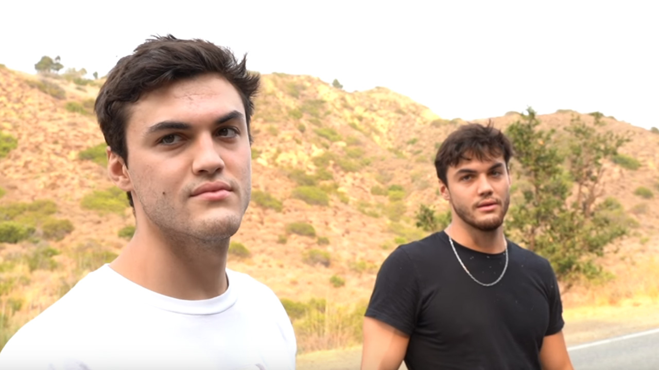Dolan Twins confuse fans with "brotherly" peck on the lips