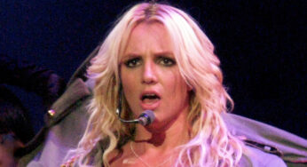 The Tragic Life Story of Britney Spears | Her Disturbing Past