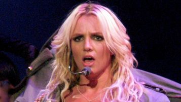 The Tragic Life Story of Britney Spears | Her Disturbing Past