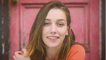 Bly Manor's Victoria Pedretti has a Crazy Voting Story For Us All!