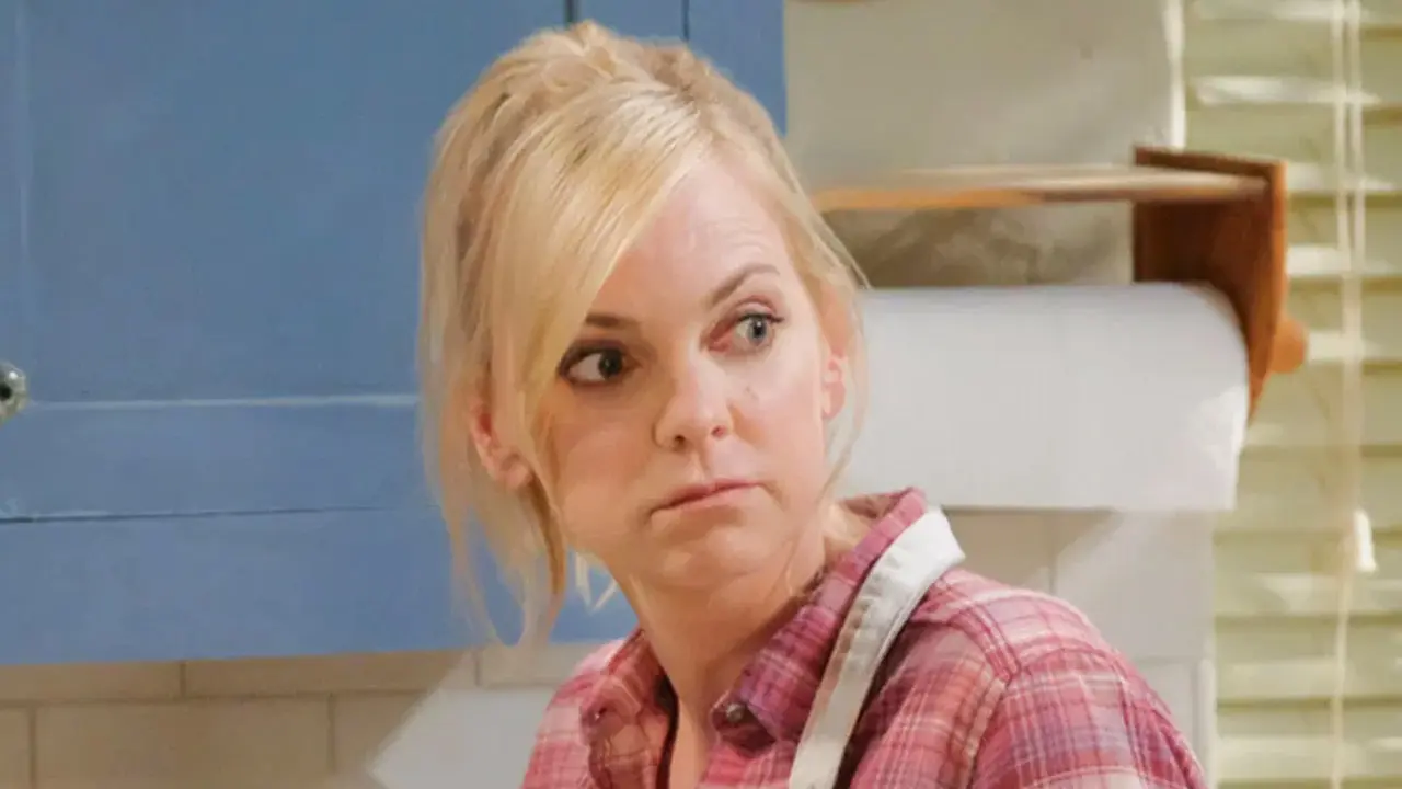 How 'Mom' Season 8 Wrote Off Anna Faris