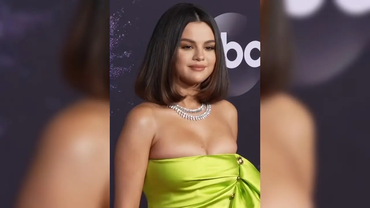 Selena Gomez quits Hillsong NYC Church after Carl Lentz Scandal emerges 1 Selena Gomez quits Hillsong NYC Church after Carl Lentz Scandal emerges