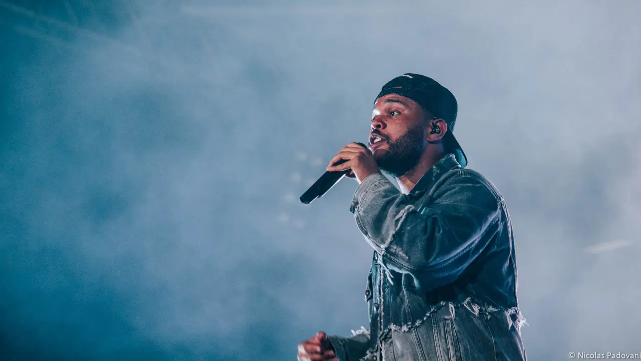 The Weeknd opens up about his Difficult Life as a Teen 1 The Weeknd opens up about his Diffiult Life as a Teen