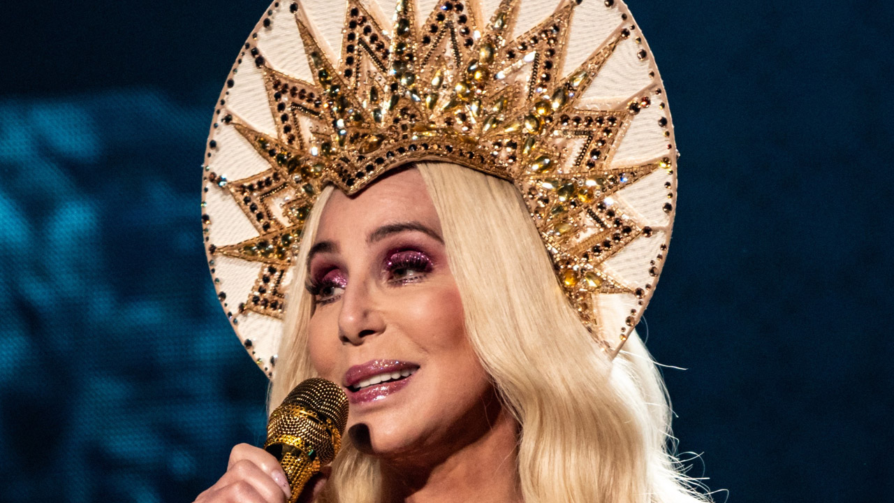 The Legendary Cher to Star In Her Biopic