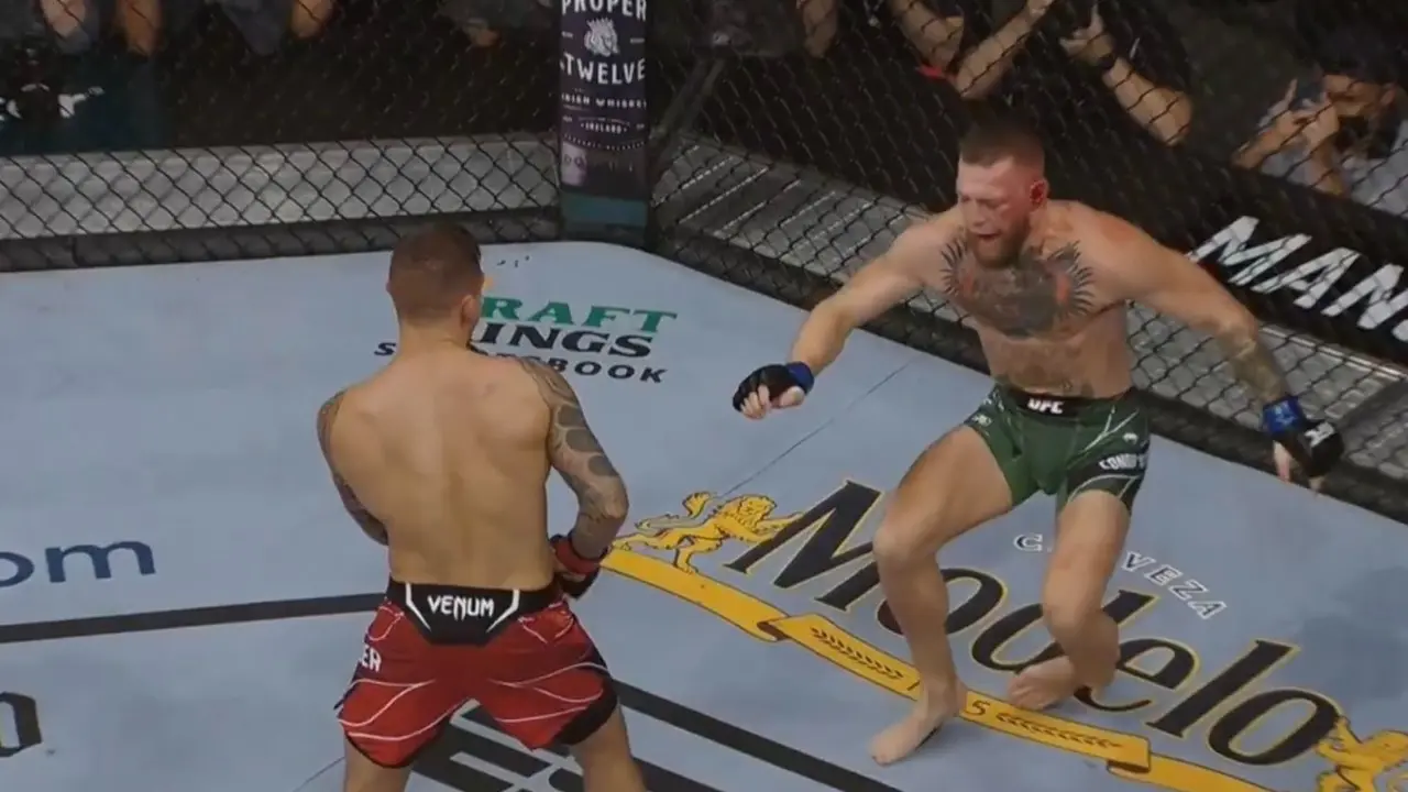 Conor McGregor suffers horrific leg-break! 1 Conor McGregor suffers horrific leg-break!