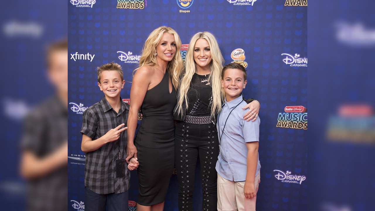 The Instagram drama between Britney Spears & Jamie-Lynn Spears, explained