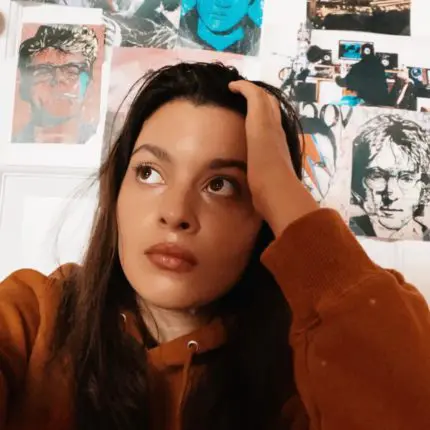 Meet 'Stupid Steff', An 18 year old influencer who wants Girls To Be Themselves 1 Stupid Steff Image