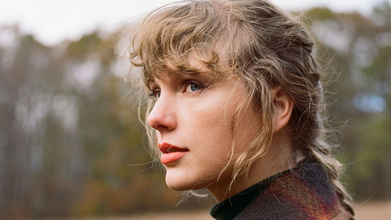 Swifties Were Upset At Taylor Swift For Forgetting 'evermore' Album Anniversary