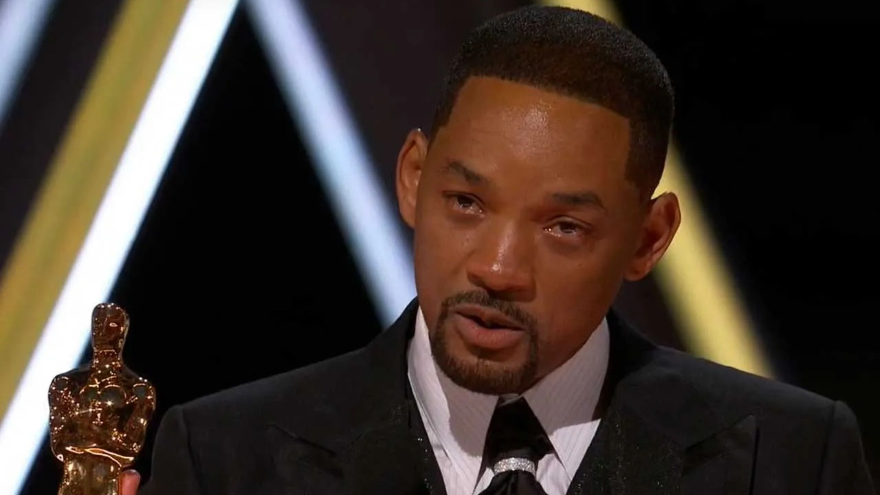 Will Smith Apologises After Hitting Chris Rock On Stage At The Oscars 2022