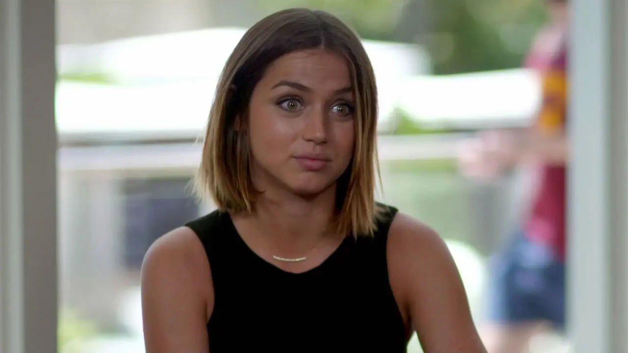 Best Ana De Armas Movies List 3 Ana De Armas in War Dogs
