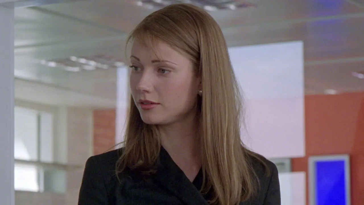 7 Of The Best Parallel Universe Movies To Watch 1 Sliding Doors 1998 Movie